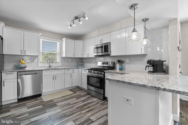 402 LINDA, Linthicum Heights, MD 21090