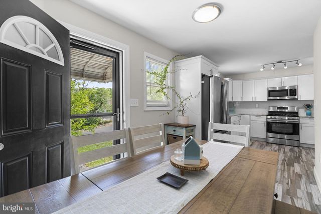 402 LINDA, Linthicum Heights, MD 21090