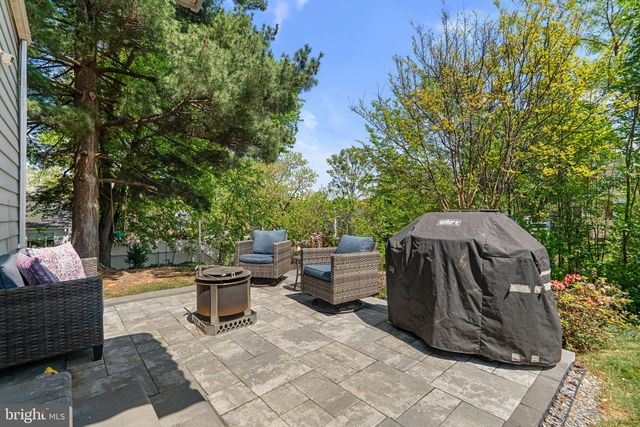 402 LINDA, Linthicum Heights, MD 21090