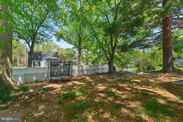 402 LINDA, Linthicum Heights, MD 21090