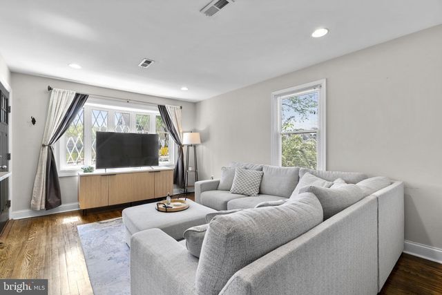 402 LINDA, Linthicum Heights, MD 21090