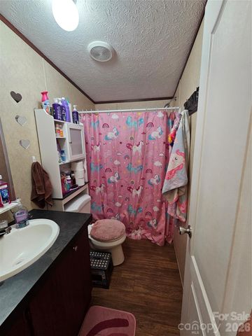 195 Hollywood Street, Forest City, NC 28043