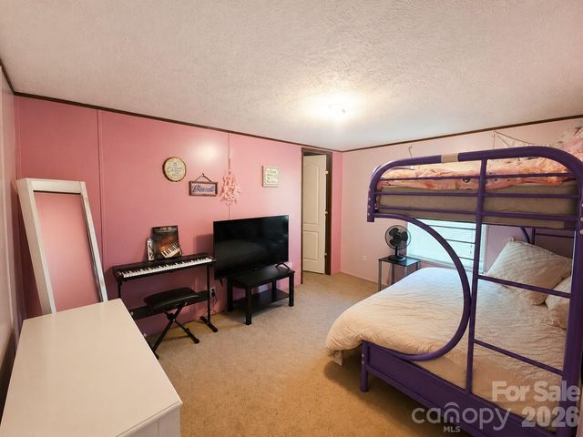 195 Hollywood Street, Forest City, NC 28043