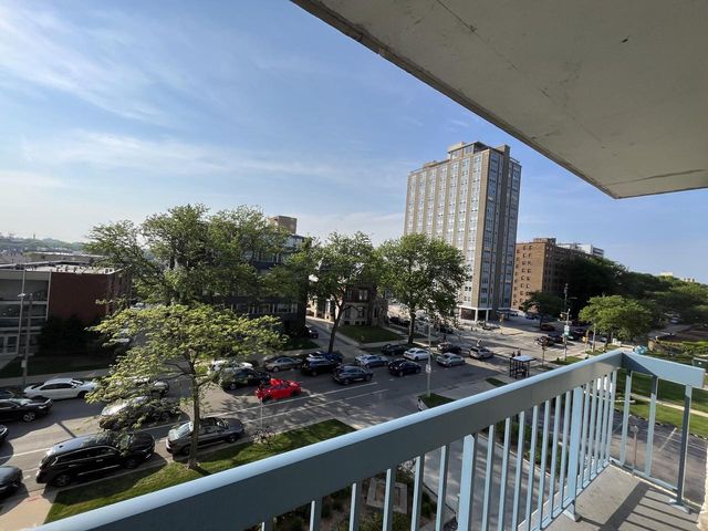 1660 N Prospect AVENUE #403, Milwaukee, WI 53202