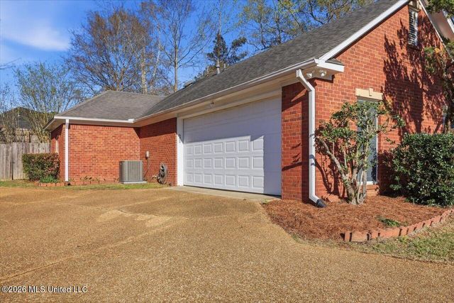 104 Merlot Cove, Clinton, MS 39056
