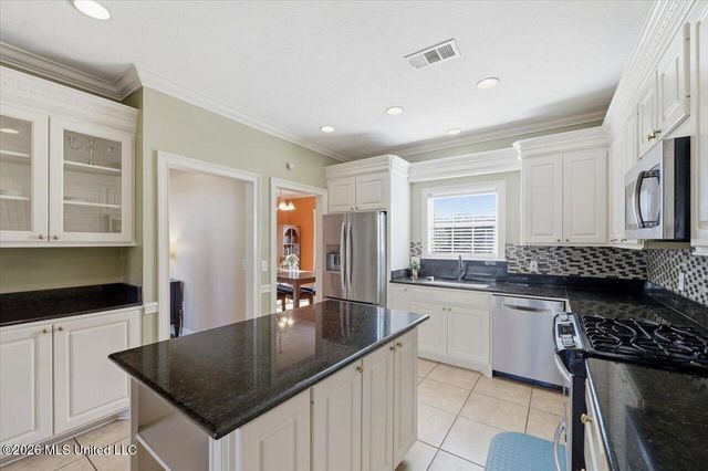 104 Merlot Cove, Clinton, MS 39056