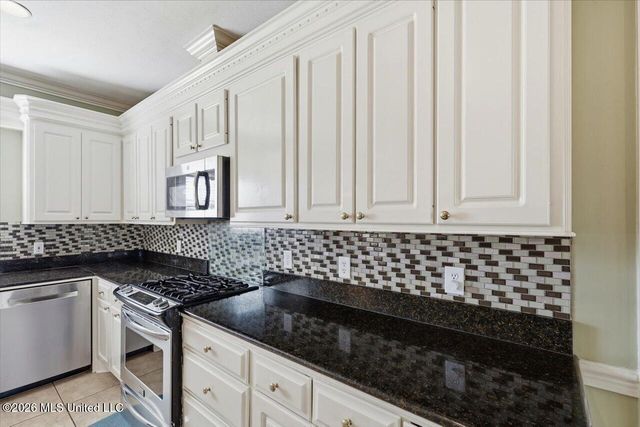 104 Merlot Cove, Clinton, MS 39056