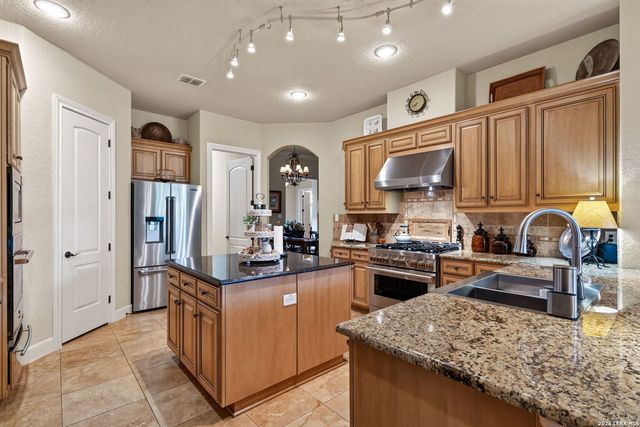 10515 Campo Viejo, Boerne, TX 78006