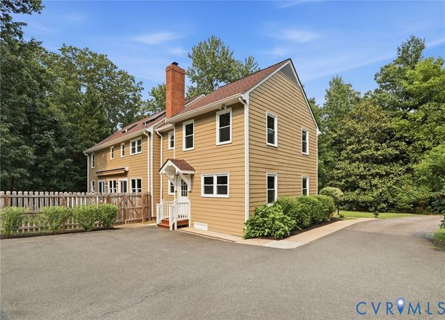 2904 Old Gun Rd W, Midlothian, VA 23113