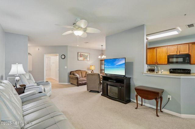 6651 SHADED ROCK Court, 23B, Jacksonville, FL 32258