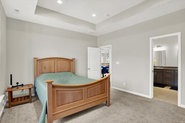 1158 N Deer Meadows Road, Delphi, IN 46923