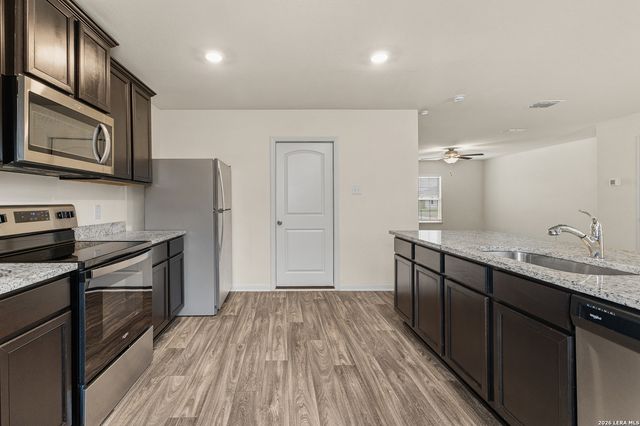 7231 Lazy Canyon, San Antonio, TX 78252