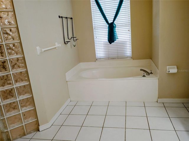 4509 30TH LANE E, Bradenton, FL 34203