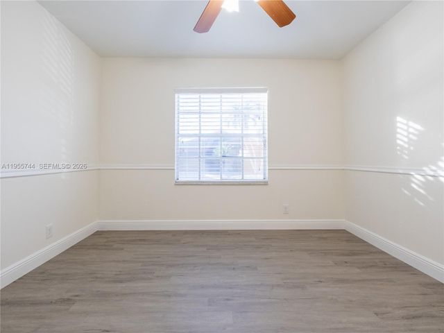 200 W Riverbend Dr, Sunrise, FL 33326