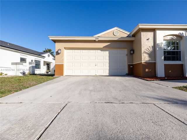 200 W Riverbend Dr, Sunrise, FL 33326