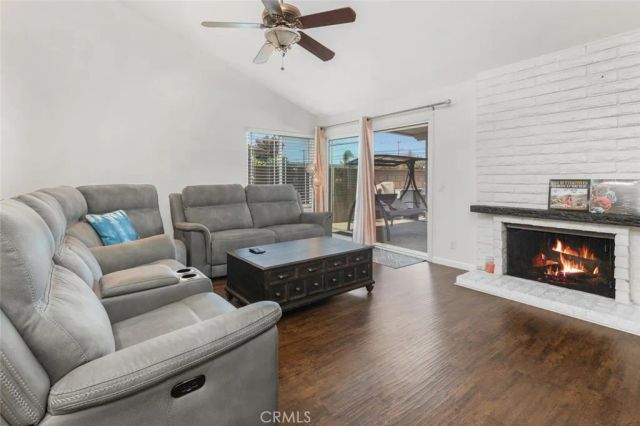 11157 Flower Ave, Fountain Valley, CA 92708