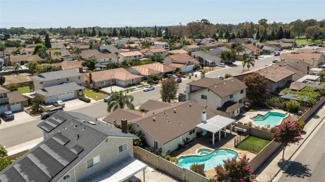 11157 Flower Ave, Fountain Valley, CA 92708