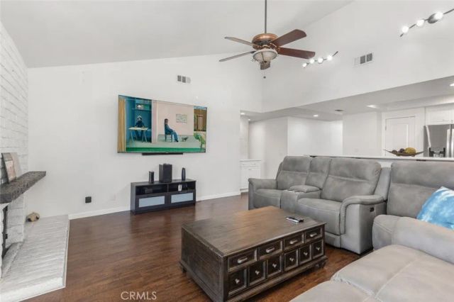 11157 Flower Ave, Fountain Valley, CA 92708