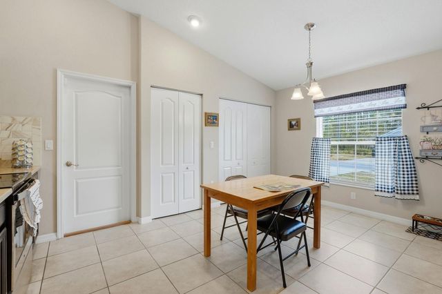 26 RIPPLEWOOD LANE, Palm Coast, FL 32164