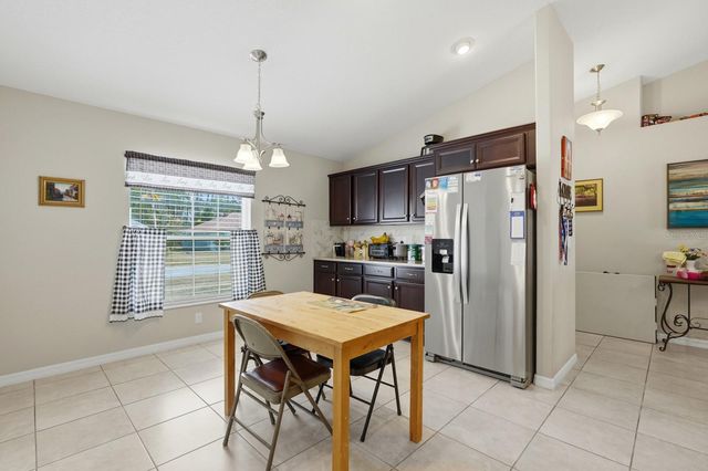 26 RIPPLEWOOD LANE, Palm Coast, FL 32164