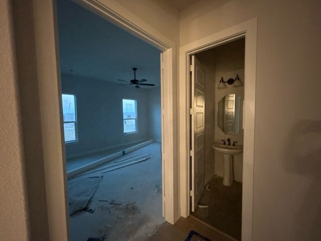 809 Valley Ridge Road, Van Alstyne, TX 75495