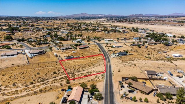 10656 Choiceana, Hesperia, CA 92345