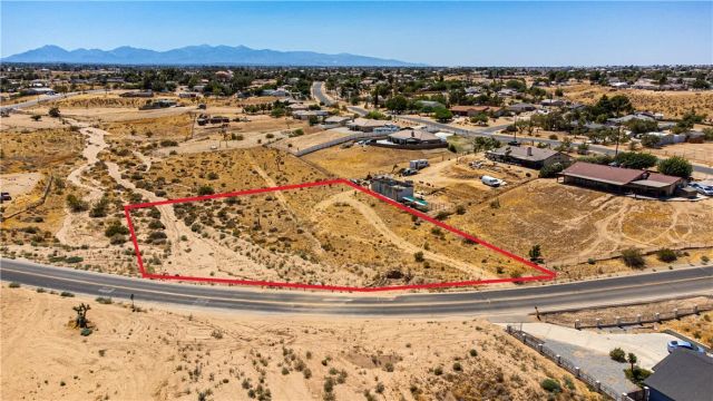 10656 Choiceana, Hesperia, CA 92345