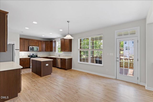 104 Leafy Holly Drive, Holly Springs, NC 27540