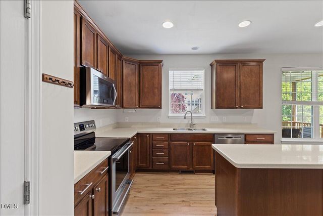 104 Leafy Holly Drive, Holly Springs, NC 27540