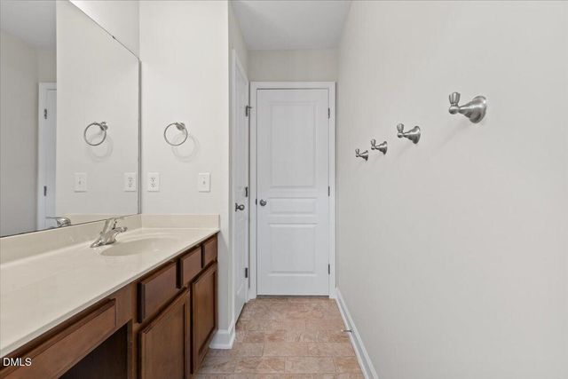 104 Leafy Holly Drive, Holly Springs, NC 27540