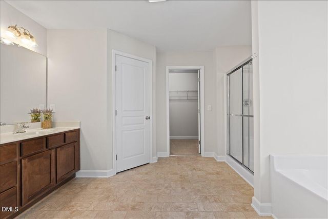 104 Leafy Holly Drive, Holly Springs, NC 27540