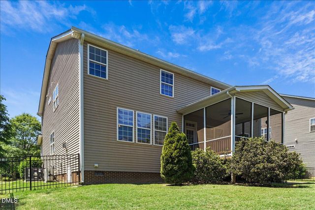 104 Leafy Holly Drive, Holly Springs, NC 27540