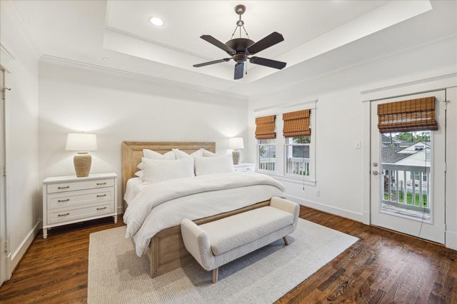 1915 Bradshaw Street, Houston, TX 77008