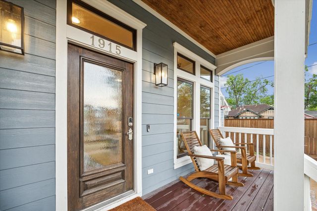 1915 Bradshaw Street, Houston, TX 77008