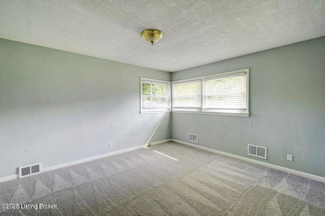 2822 Esther Blvd, Louisville, KY 40220