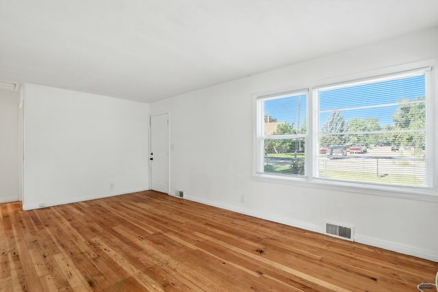 1802 RUSHMORE ST, Rapid City, SD 57702