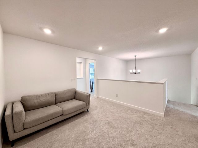 18112 Hounds Drive, Lakeville, MN 55044