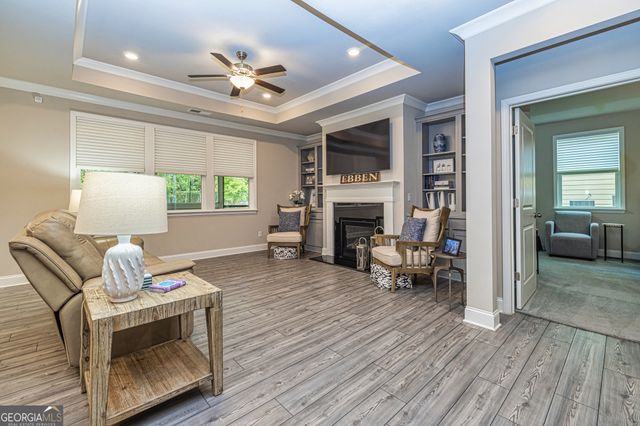 565 Timberbrook Drive, Sharpsburg, GA 30277