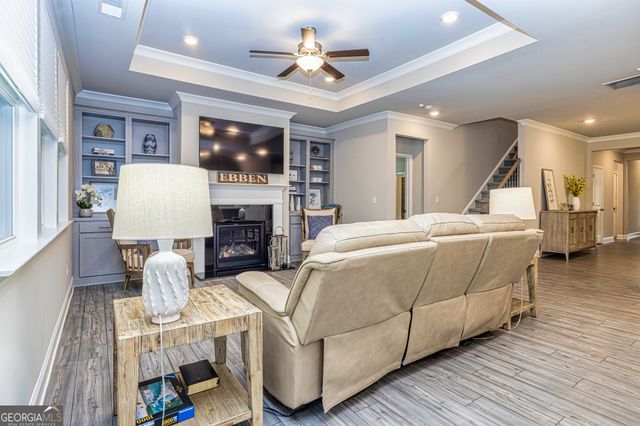 565 Timberbrook Drive, Sharpsburg, GA 30277