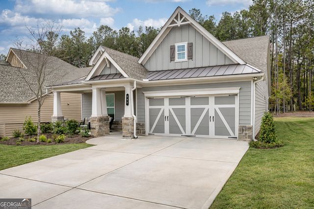 565 Timberbrook Drive, Sharpsburg, GA 30277