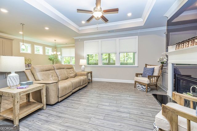 565 Timberbrook Drive, Sharpsburg, GA 30277