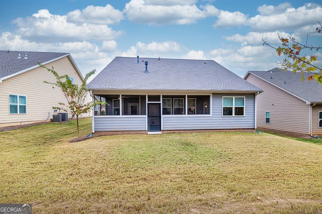 565 Timberbrook Drive, Sharpsburg, GA 30277