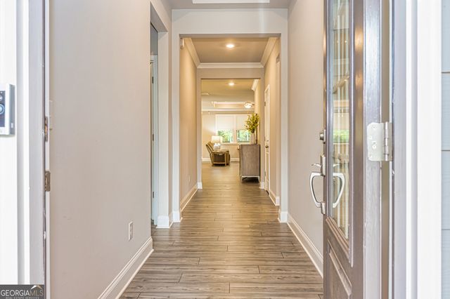 565 Timberbrook Drive, Sharpsburg, GA 30277