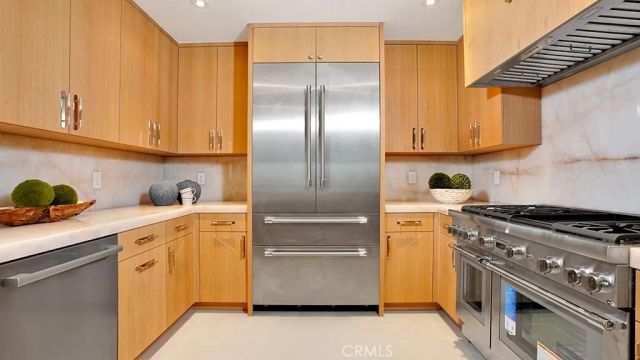 408 Hazel Drive, Corona Del Mar, CA 92625