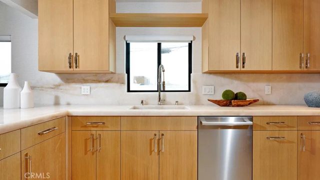 408 Hazel Drive, Corona Del Mar, CA 92625