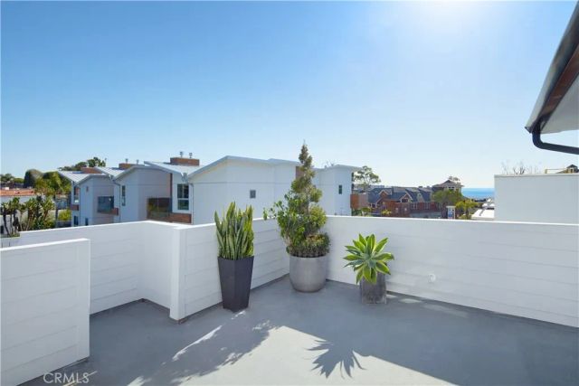 408 Hazel Drive, Corona Del Mar, CA 92625