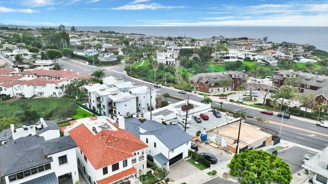 408 Hazel Drive, Corona Del Mar, CA 92625