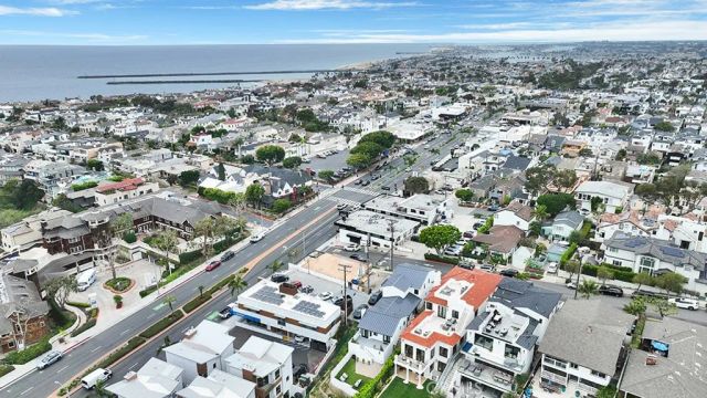408 Hazel Drive, Corona Del Mar, CA 92625