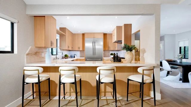 408 Hazel Drive, Corona Del Mar, CA 92625