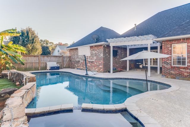 2466 Provence Place, Biloxi, MS 39531